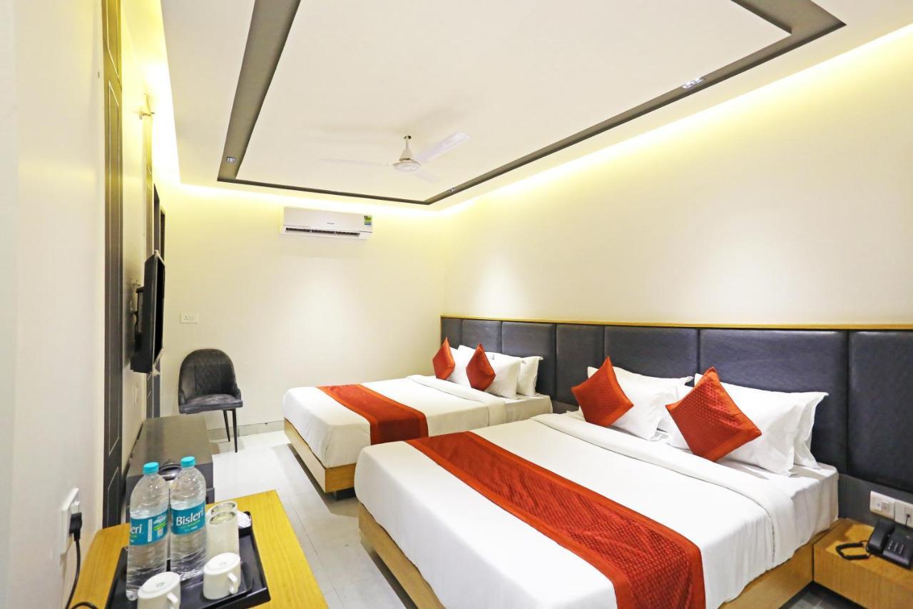 Hotel Apple Villa - Near Delhi Airport With Free Airport Transsfer Νέο Δελχί Εξωτερικό φωτογραφία