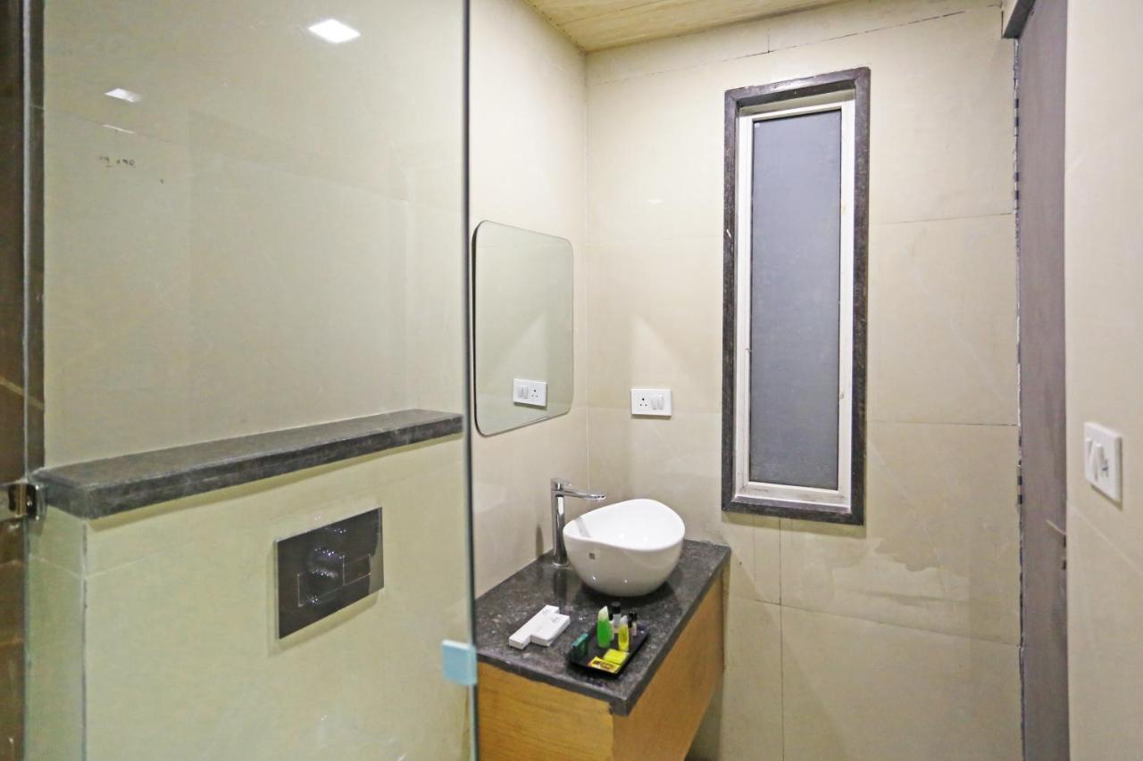 Hotel Apple Villa - Near Delhi Airport With Free Airport Transsfer Νέο Δελχί Εξωτερικό φωτογραφία