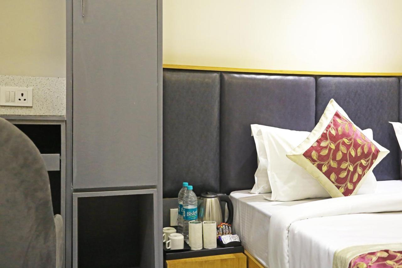 Hotel Apple Villa - Near Delhi Airport With Free Airport Transsfer Νέο Δελχί Εξωτερικό φωτογραφία