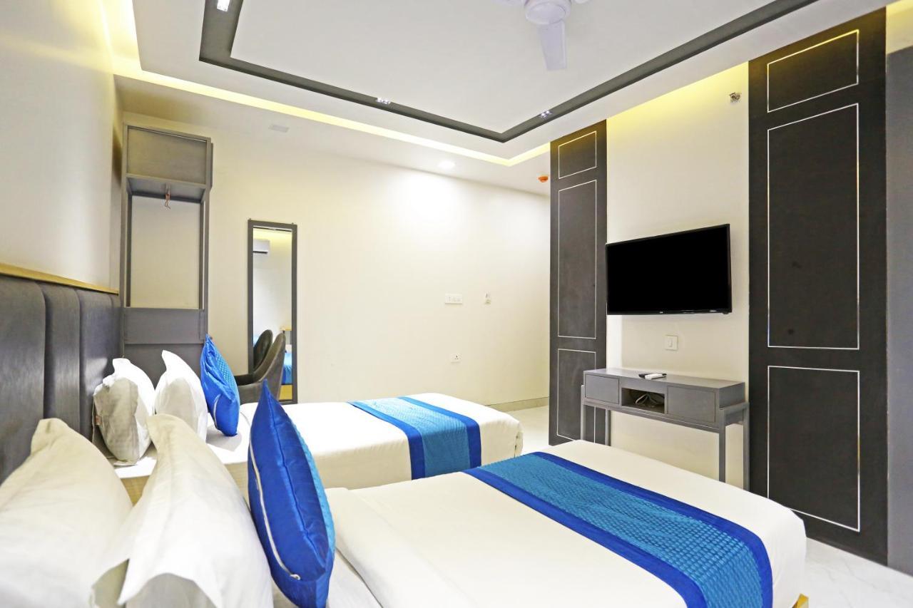 Hotel Apple Villa - Near Delhi Airport With Free Airport Transsfer Νέο Δελχί Εξωτερικό φωτογραφία