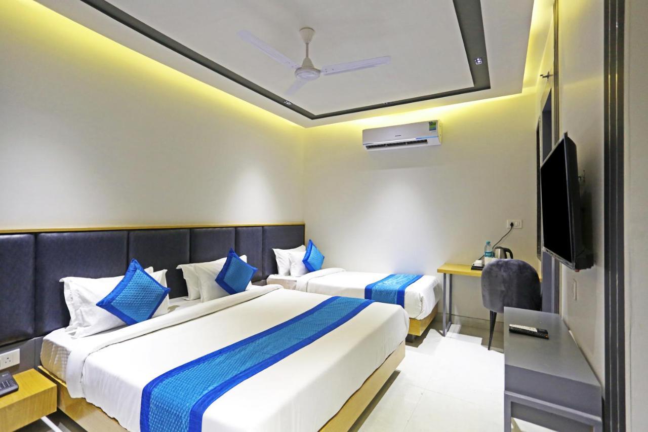 Hotel Apple Villa - Near Delhi Airport With Free Airport Transsfer Νέο Δελχί Εξωτερικό φωτογραφία