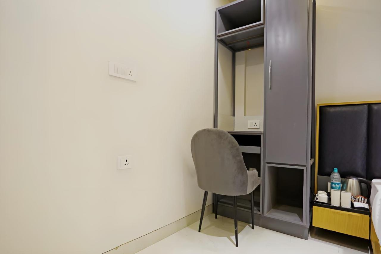 Hotel Apple Villa - Near Delhi Airport With Free Airport Transsfer Νέο Δελχί Εξωτερικό φωτογραφία